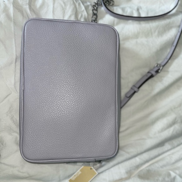Michael Kors Crossbody Camera Bag - Picture 4 of 7